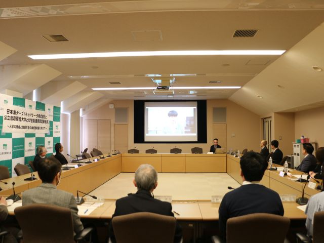 「ちゅーずラボライフ」の上映